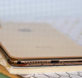 Thay chân sạc iPhone XS tại Sửa chữa Vĩnh Thịnh