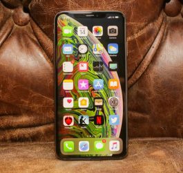 Thay mặt kính iPhone XS tại Sửa chữa Vĩnh Thịnh