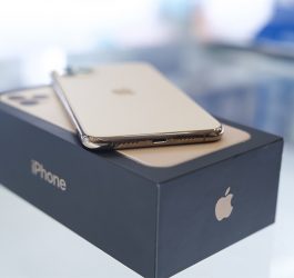 Sửa iPhone 11 Pro max không nhận sạc: Am hiểu chuyên sâu, giải quyết dứt điểm !